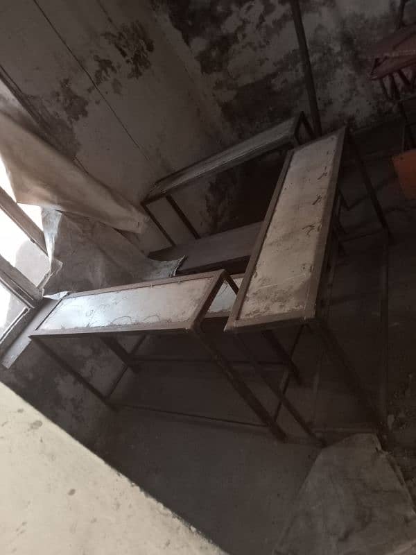 SCHOOL Benches tables 4