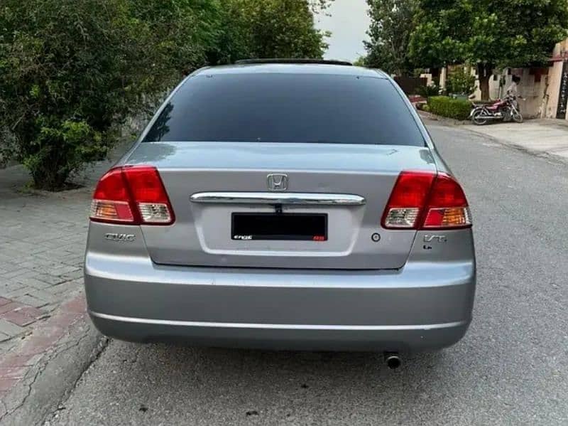 Honda Civic VTi Oriel 2005 Lahore Registered ( 034/9540/5301 ) 4