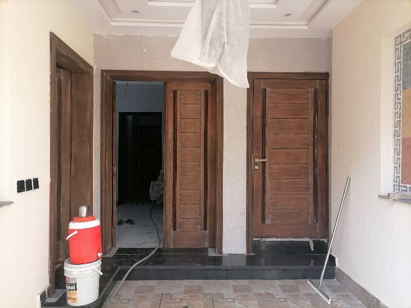 House Of 5 Marla Available For sale In Johar Town Phase 2 - Block J 6