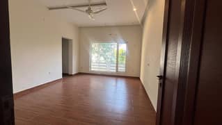 Sector: C : 1 Kanal Ground Portion For Rent Bahria Enclave Islamabad