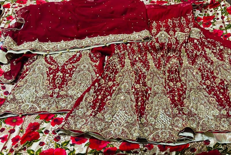 One day used lehenga Reasonable price 0