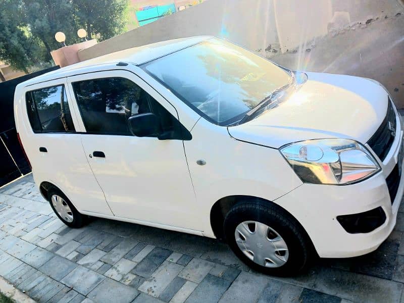 Suzuki Wagon R 2018 3