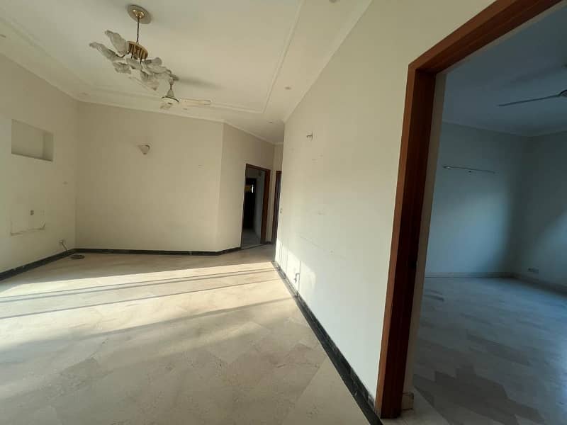 1 Kanal Upper Portion with Drawing Room for Rent in DHA Lahore Phase 4 15