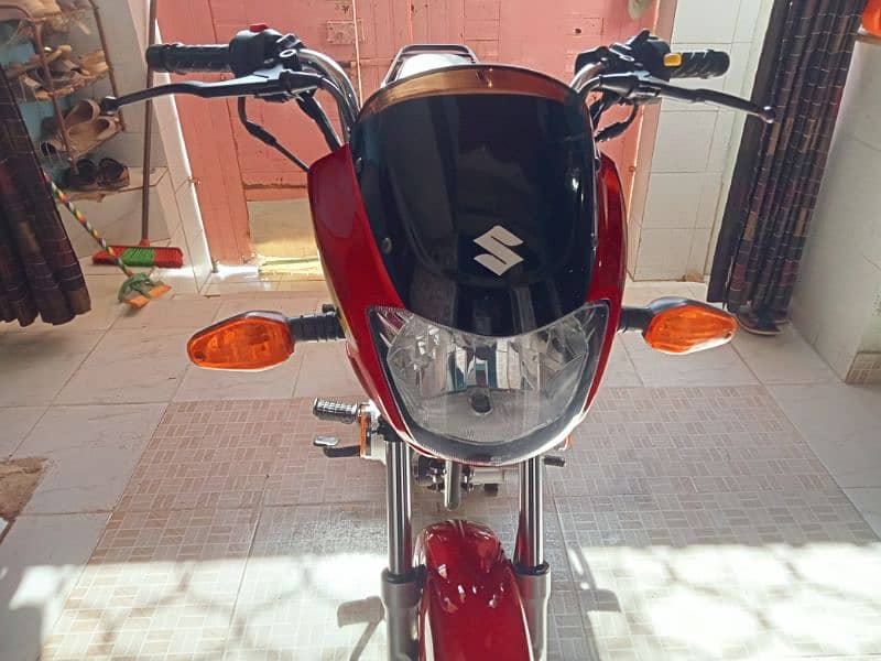 Suzuki gd110se model 2022 Karachi number 4