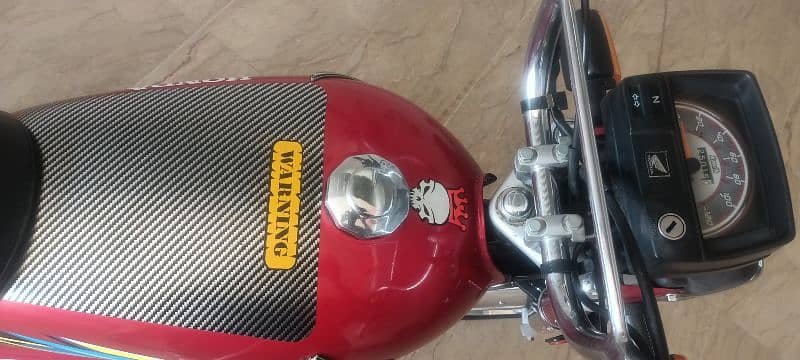 I am selling Honda CD 70 2021 model lush condition 11