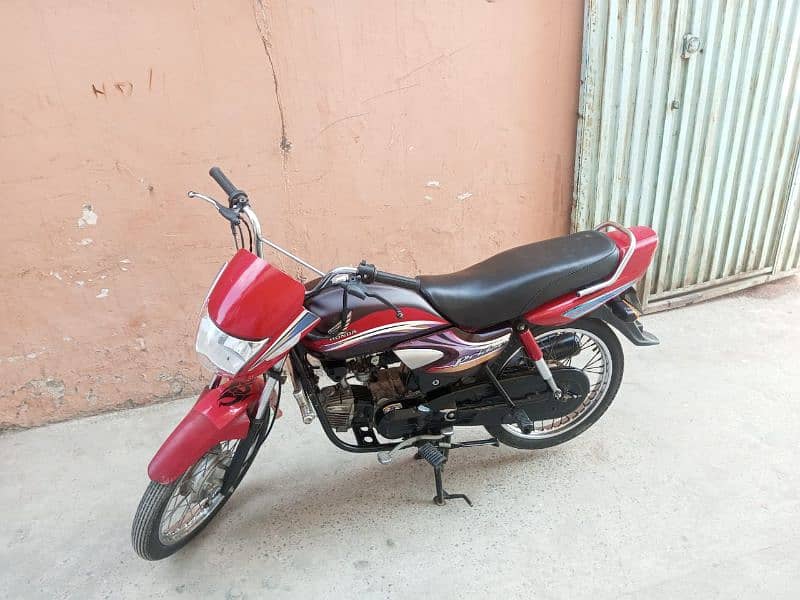 Honda Prider 100 Model 2013 Gujranwala Number 7