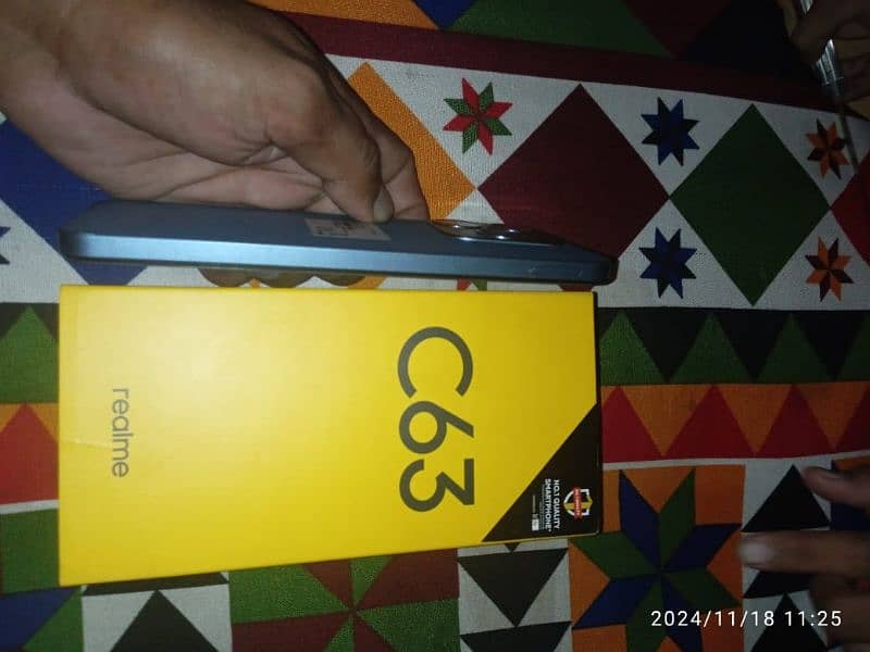 Realme C63 4