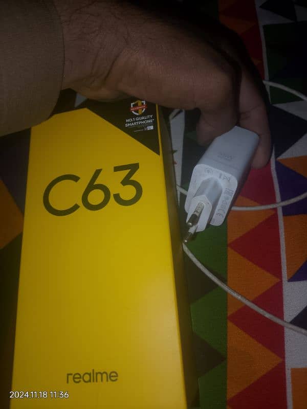 Realme C63 7