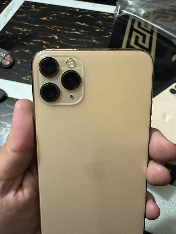 Iphone 11 pro max PTA Proved 256gb 5