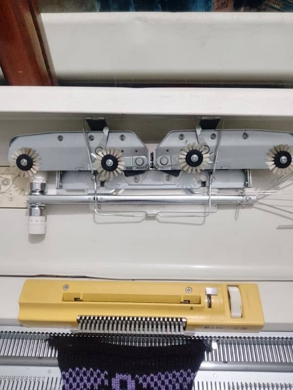 knitting machine 7