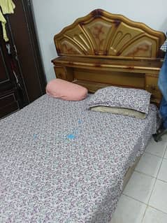 double bed with mattress