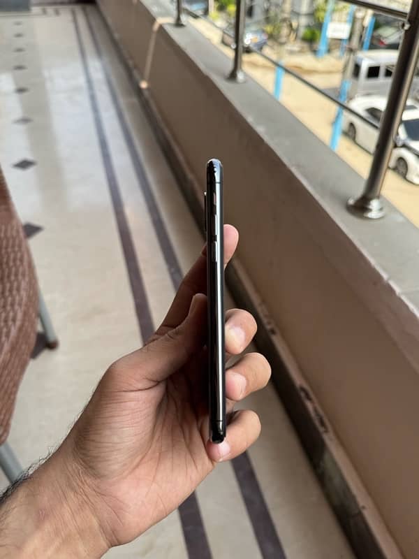 IPhone Xs 256GB Pta Approved 1