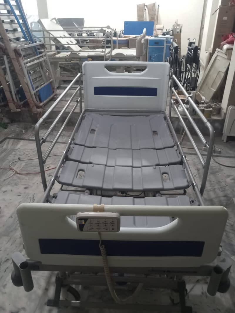 Hospital Bed , Medical Bed , Patient Bed , Surgical , ICU beds 7