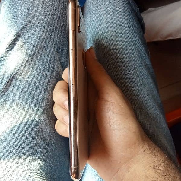 xs max PTA apruved all ok 10 by 10 256GB argent sale 2