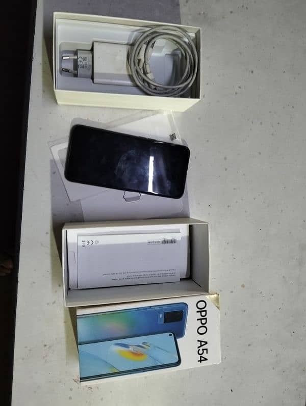 oppo a 54 . . . . 4. gb. . . 128gb. . . all ok 100% 0