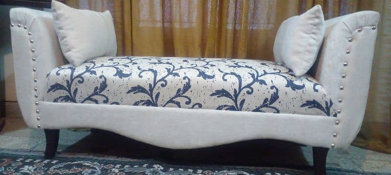 very beautiful heavy comfortable Molty foam dewan 03335138001 1