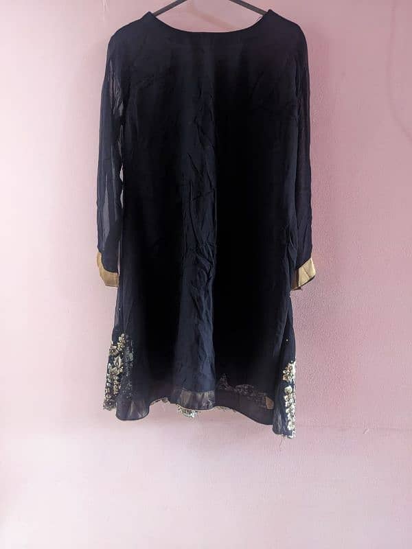 short frock with sharara slightly used 3