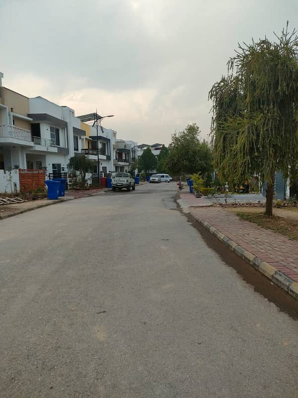 Sector. I ,5 Marla Plot For Sale Invester Price Bahria Enclave Islamabad 2