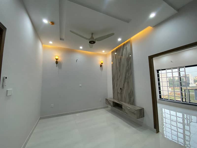 5 Marla Brand New Ultra Modern Design House For Sale In DHA RAHBAR Phase 11 Sector 2 9