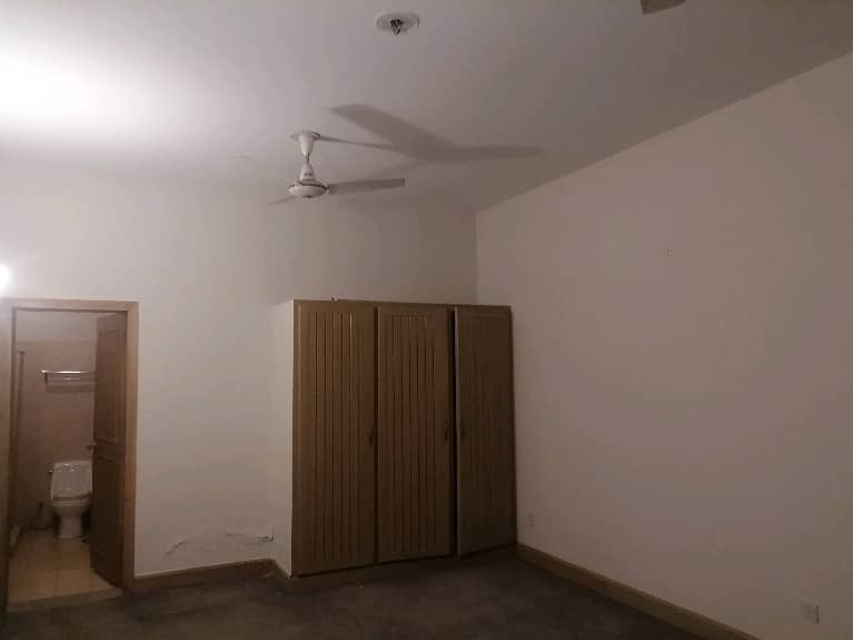 I-10/2 Upper Portion Sized 5 Marla For Rent 1