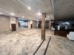 Building In Gulberg Prime Location MM Alam Road