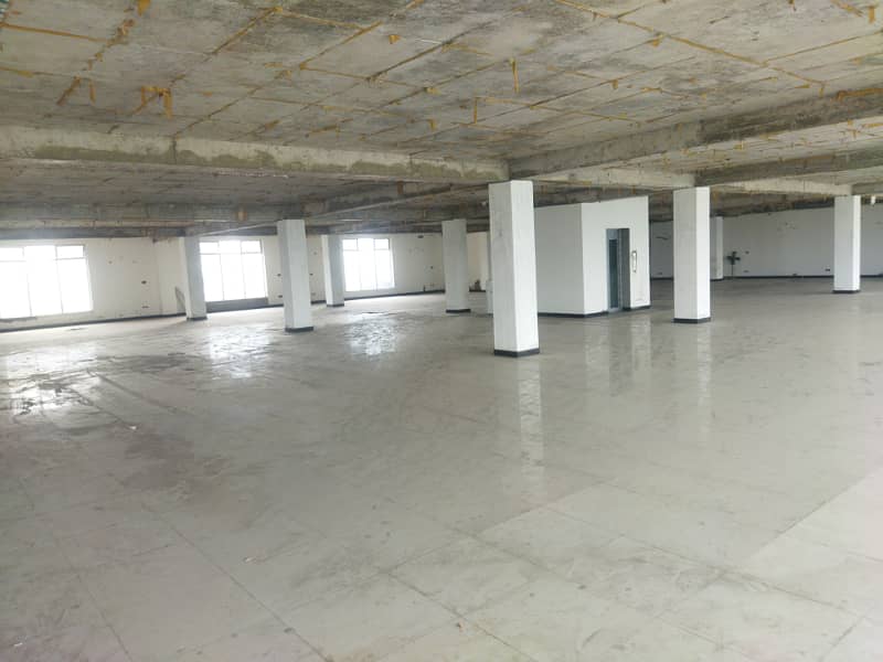 12000 Sqf Hall Connected To Dha Phase-5 12