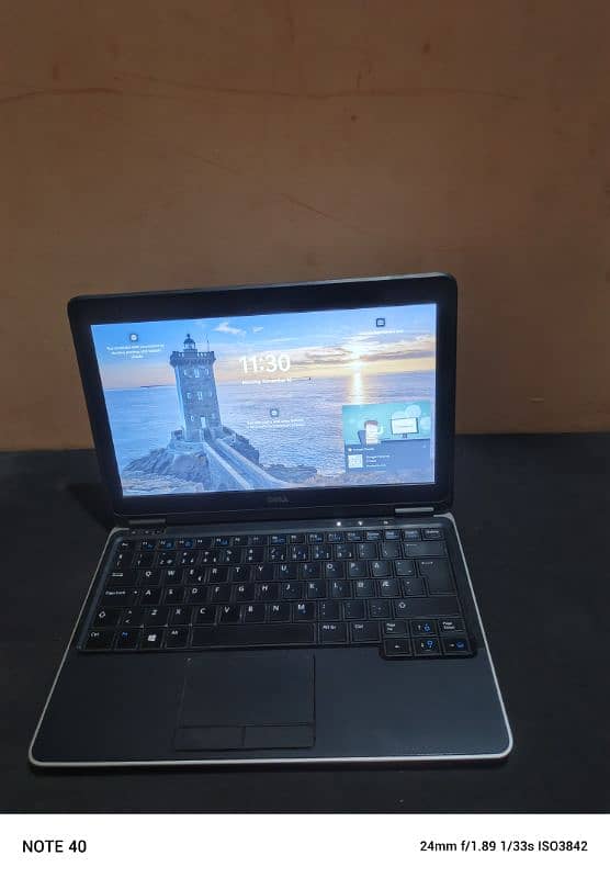 laptop Dell 3