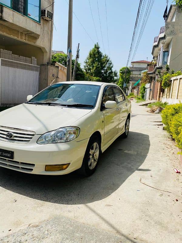 Toyota Corolla se saloon 1.6 auto 15