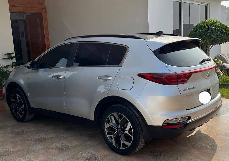 KIA Sportage 2022 5