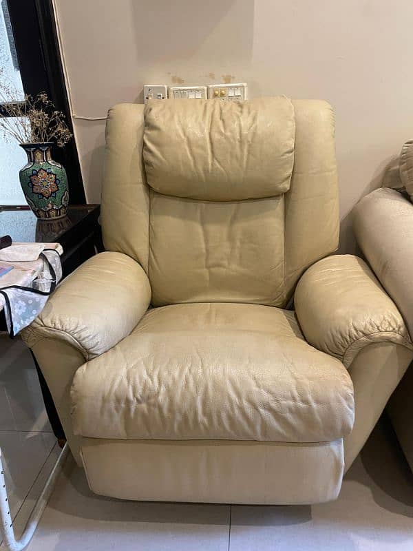 Imported Recliner 3