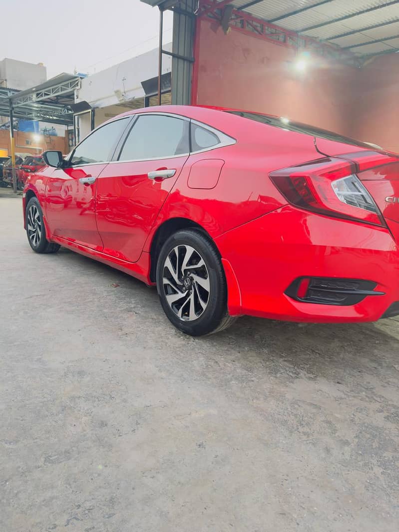 Honda Civic Ug full option 2017 6