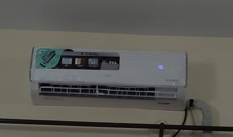 TCL 1ton invertor  Ac only 20day used 5