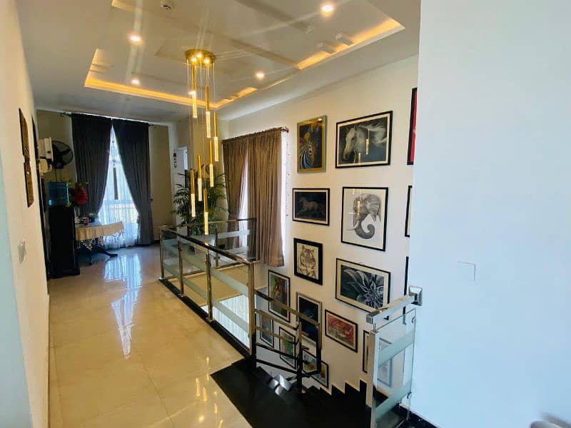 MAIN BOULEVARD (MB) HOUSE FOR SALE DHA PHASE 8 LAHORE 18