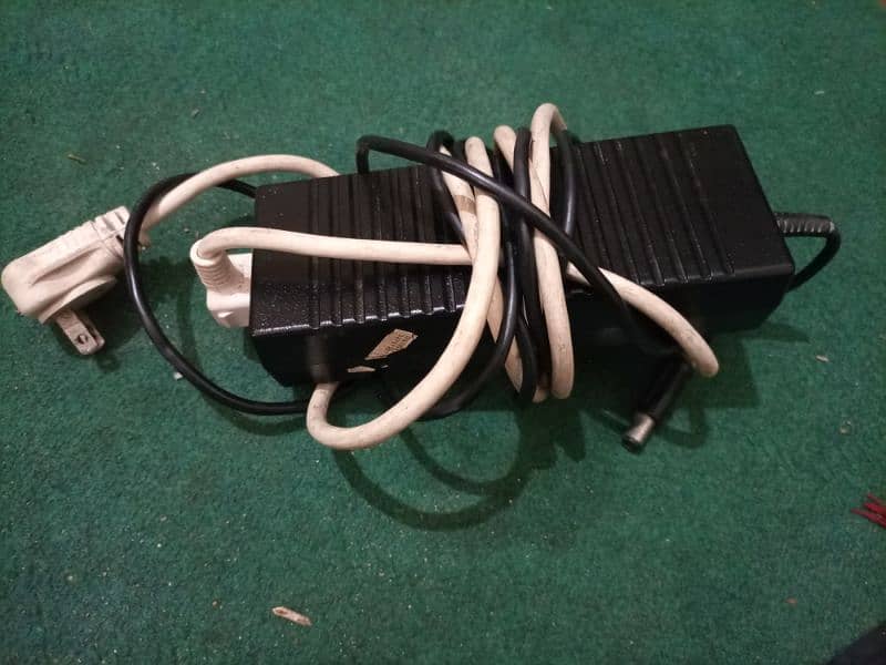 HP laptop charger 1