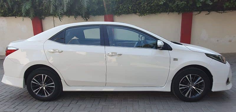 Toyota Altis Grande 2021 10