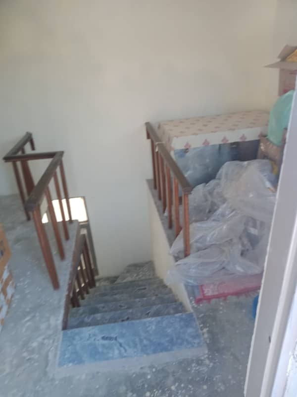 Upper portion for rent in g11 1