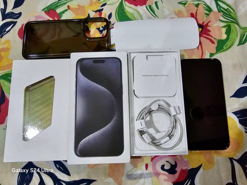 iphone 15 pro max 256GB black jv physical E sim. 3