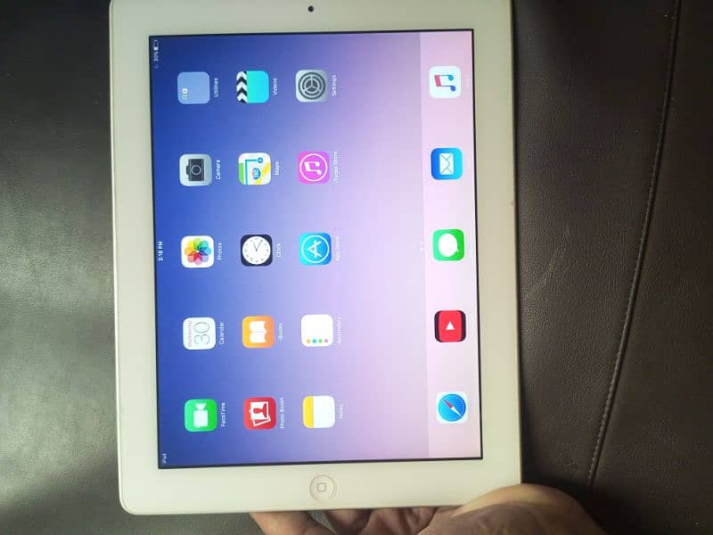 iPad 2 apple tablet 9.7 in display 4