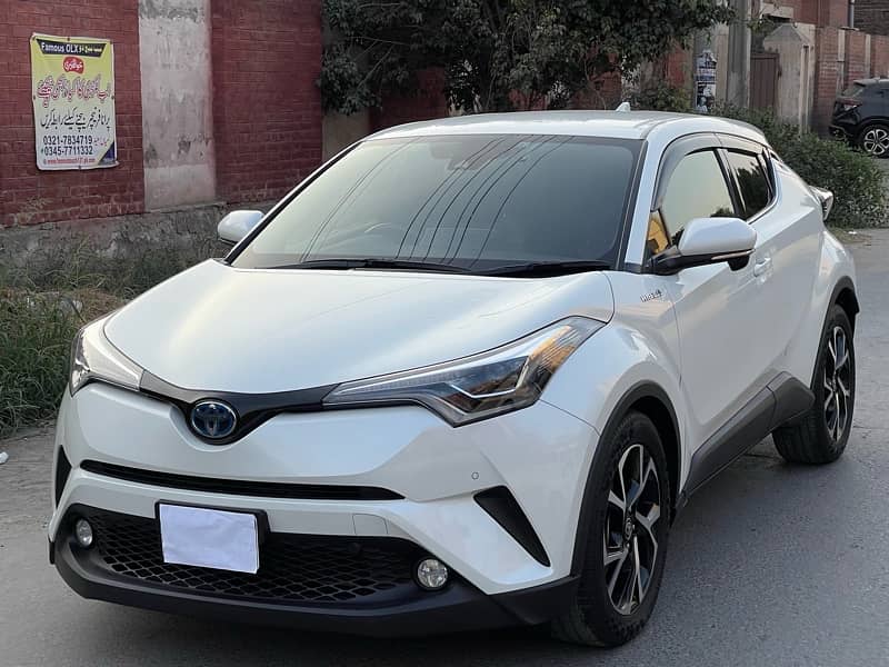 Toyota C-HR 2017 2