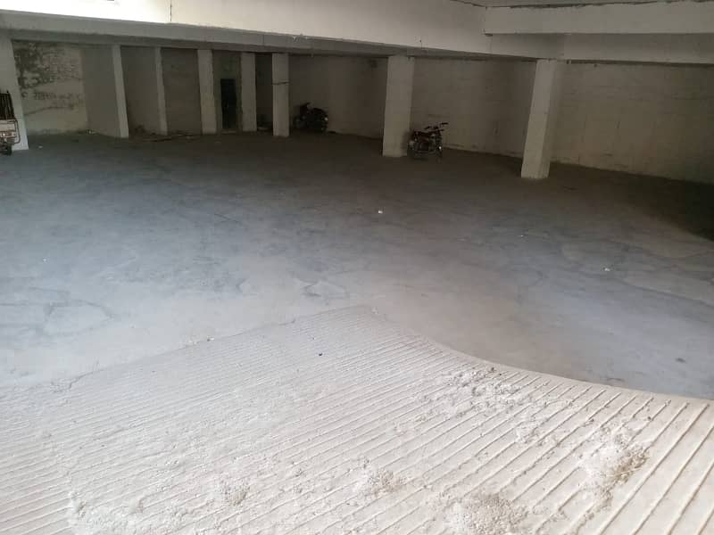 4 Kanal Commercial Building For Rent Main 150 Feet Road 6