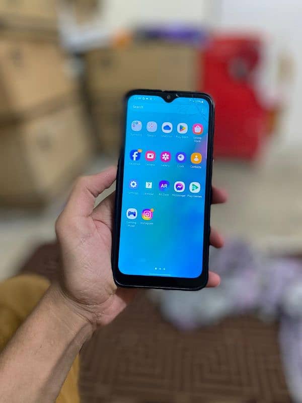 Samsung galaxy a30 4.64 pta approvd only back changee 7