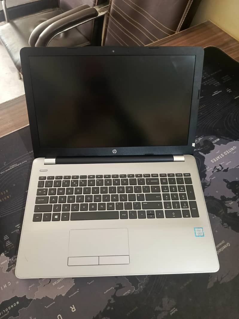 HP Notebook PC 3168NGW Core i5-7200U 8GB Ram 256GB SSD 15.6 Inch Wind 3