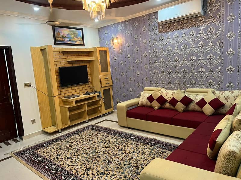 8 Marla Fully Furnished House For Rent in Bahria Town Lahore. 18