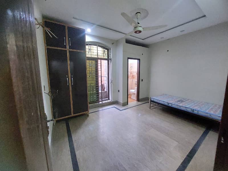 Buy A 110 Square Feet Room For Rent In Jail Road 1