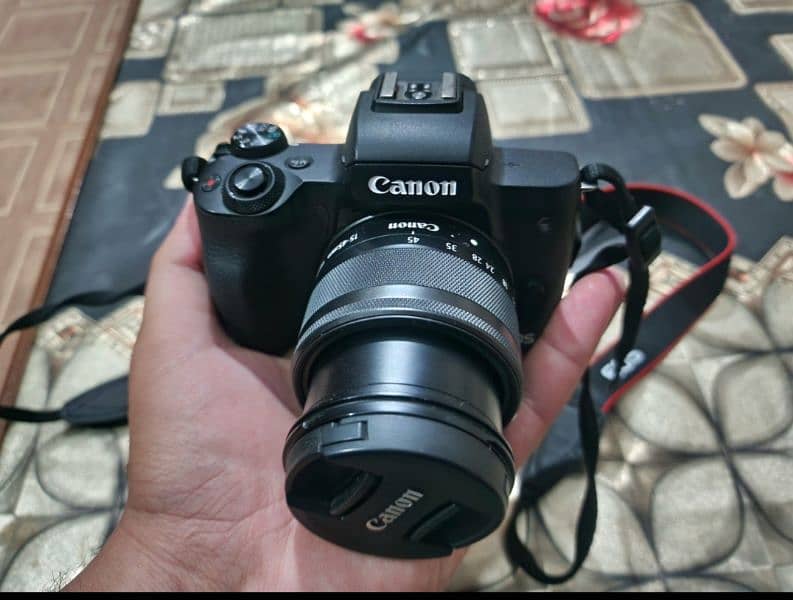 Canon m50 4