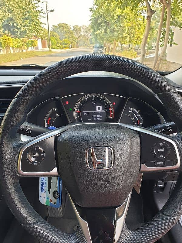 Honda Civic Oriel 1.8 i-VTEC CVT 2021 8