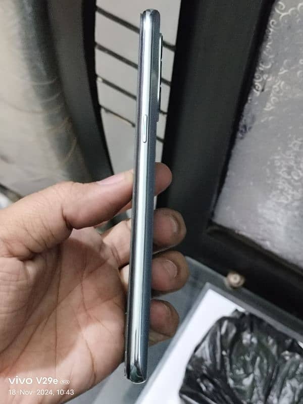 Oppo Reno 6 _8+8 128 5