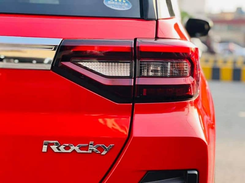 Daihatsu Rocky 2019 16