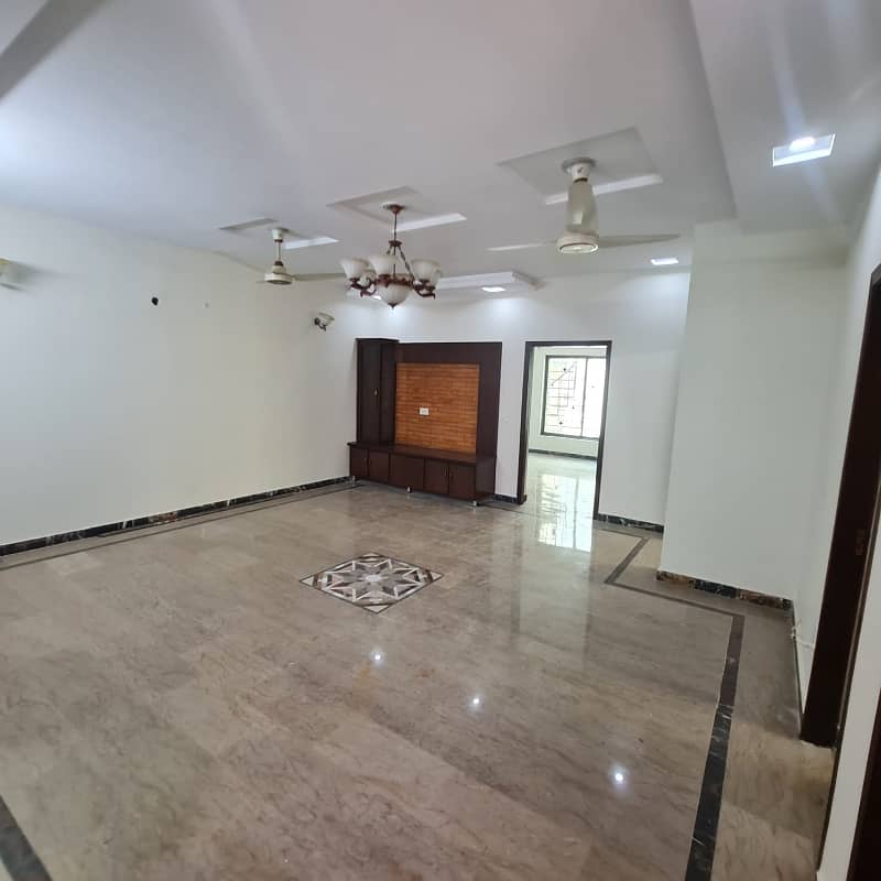 10 marla house for sale new type sold construction wapda Town ph1 block k3 11