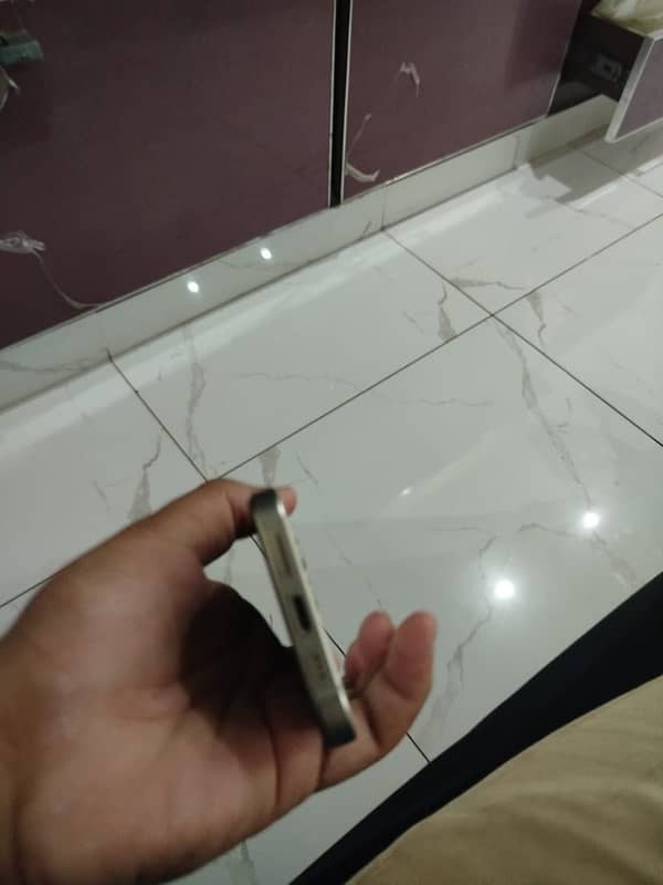 iPhone 15 pro non pta jv 128 1